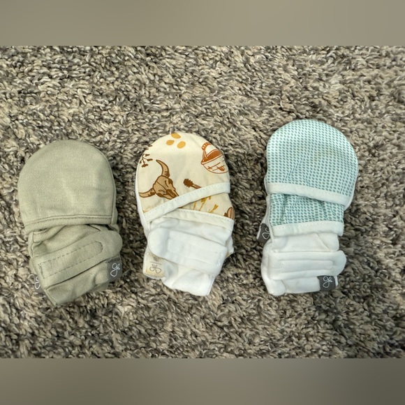 Goumikids Stay On Mitts (3 pairs) 0-3M - Picture 1 of 4